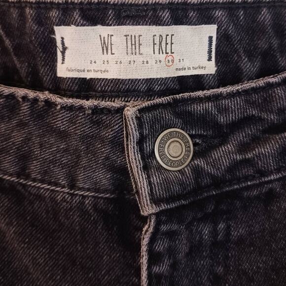 We The Free SZ 30 High Waist Mom Jean in Black OB817397 - Picture 4 of 7
